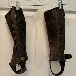 Dublin suede children’s half chaps. Brown. Size Child’s M.